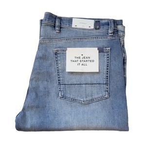 7 for all mankind Men's Light wash Jean's 38×32       [J6]